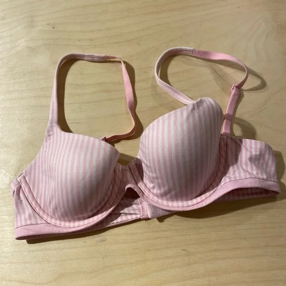 Victoria’s Secret Body by Victoria Lined Demi Bra 34 B (HL) - Picture 2 of 10